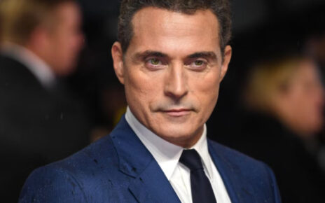 Rufus Sewell